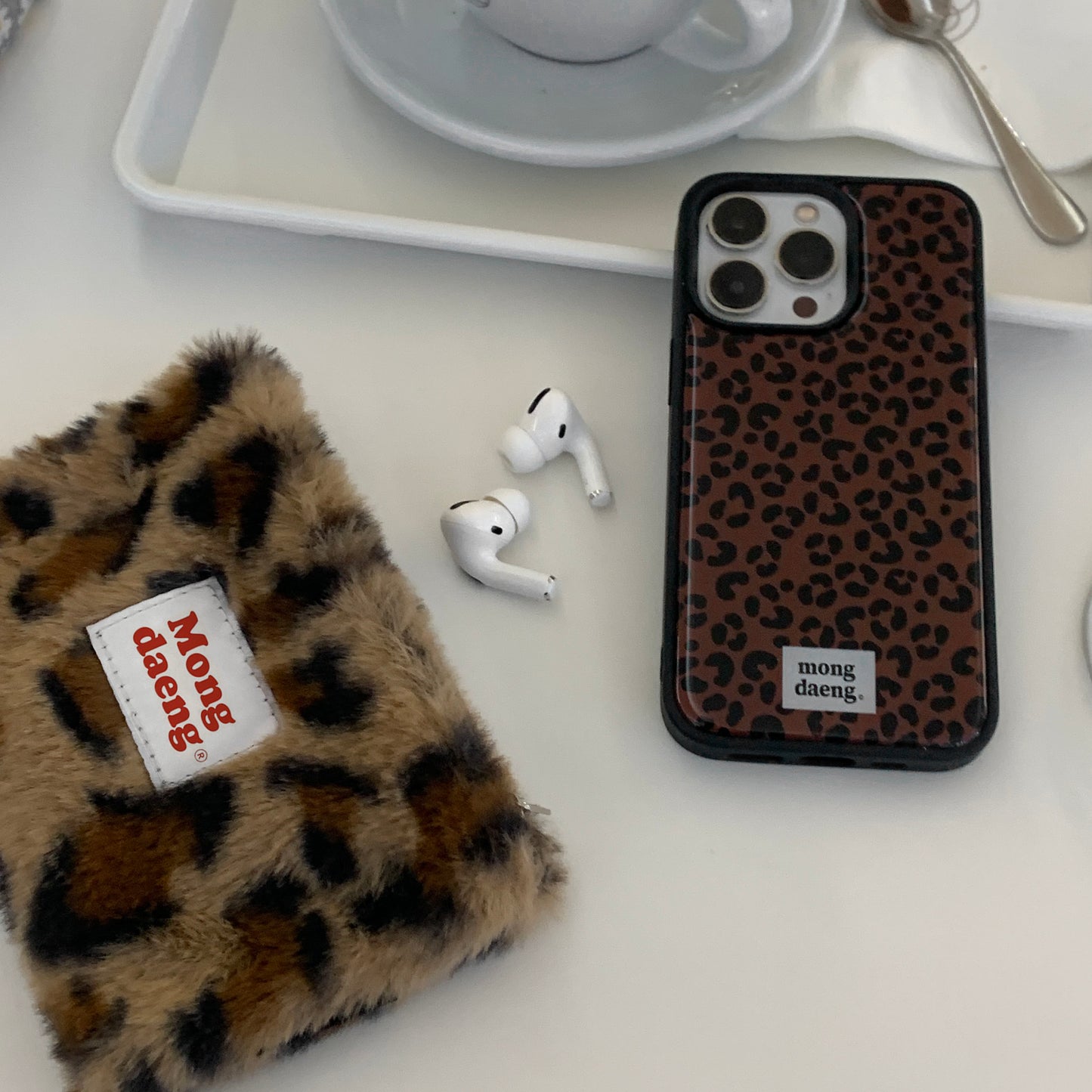Mongdaeng Brown leopard iphone Case Brown Leopard Luxury TPU Case