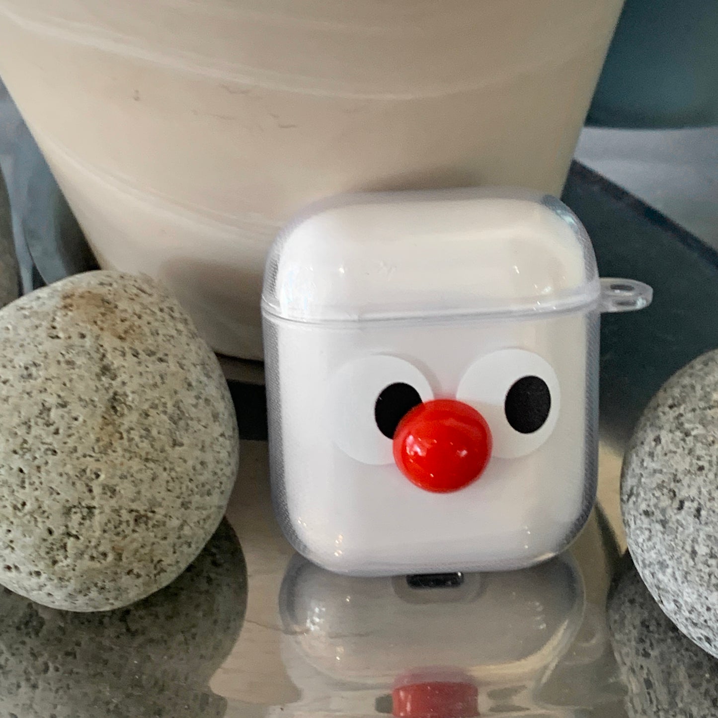 Whay are u looking at Airpods case What are u looking at TPU transparent Airpods case